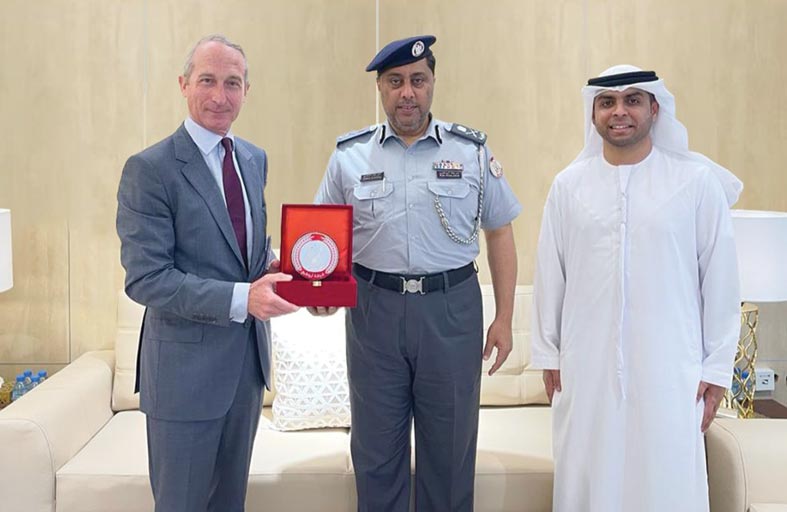 بحث تعزيز التعاون بين أكاديميتي سيف بن زايد و ربدان 