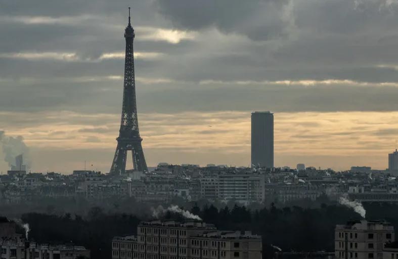 فرنسا تحاصر نشاط الإخوان وتجمد 25 مليون يورو من أموالهم