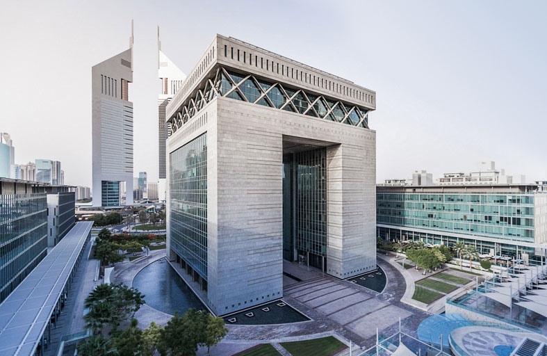 «دبي المالي العالمي» يرحب بالعملاء والزوار وتجار التجزئة والمطاعم مع إعادة فتح جميع منافذه 