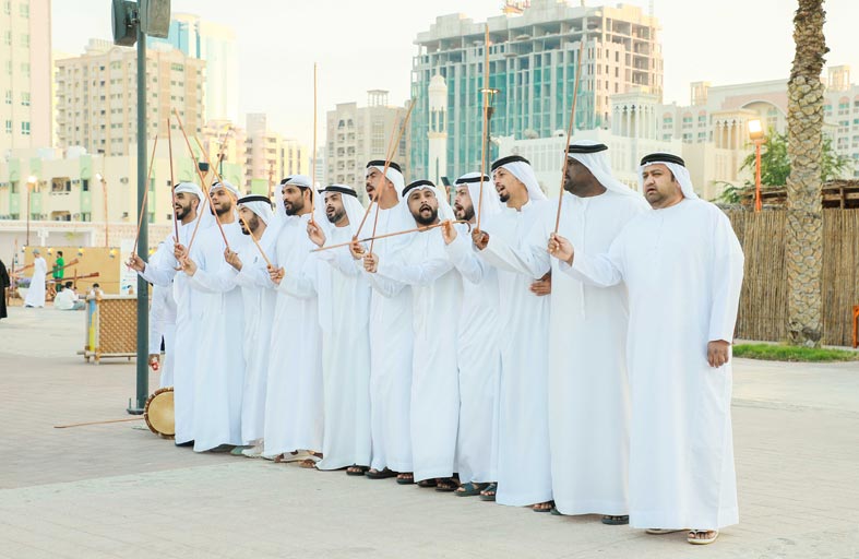 أيام الشارقة التراثية نوافذ مطلة على الإرث الثقافي الشعبي العالمي
