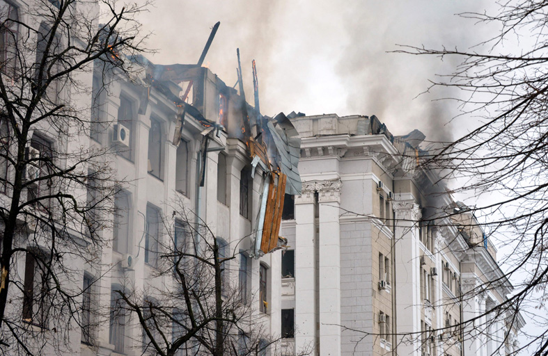 تزايد عزلة روسيا مع احتدام القتال في أوكرانيا 