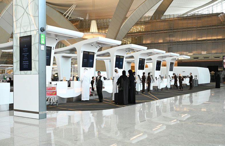 الإمارات والبحرين تطلقان النسخة التجريبية من مشروع «النقطة الواحدة للمسافرين جوًا»
