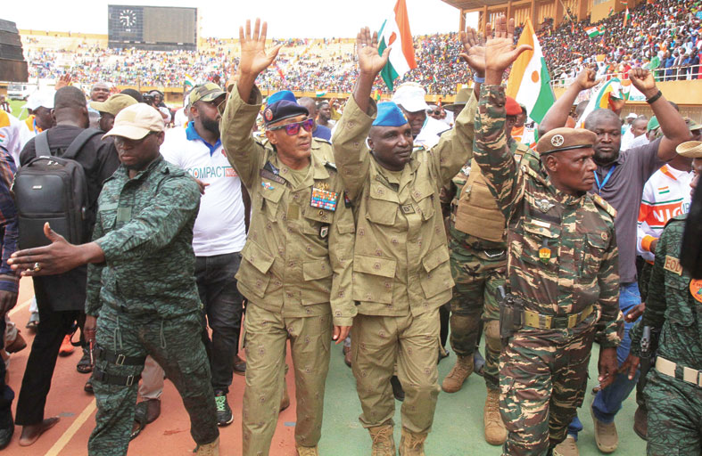 احتجاجات قرب القاعدة العسكرية الفرنسية في النيجر  