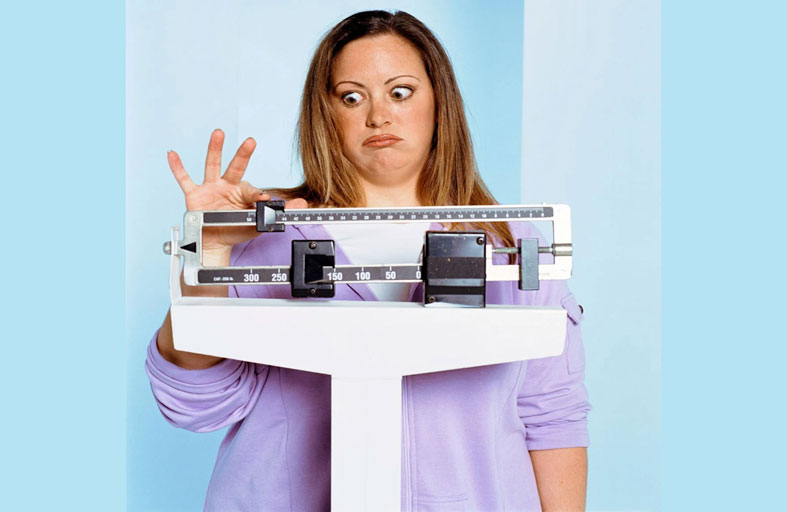 لماذا يزداد الوزن عند البعض في فترة الصيام؟