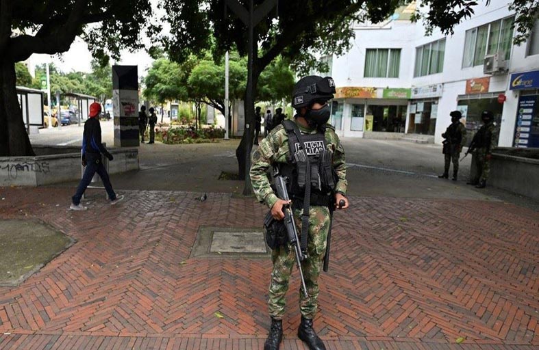 كولومبيا تلغي مذكرة توقيف قائد ميليشيا  «جيش التحرير»