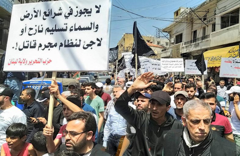 سوريون في لبنان يخشون قيودا غير مسبوقة وترحيلا قسريا 