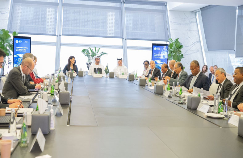 رئاسة COP28 تنظم اجتماعاً لخبراء عالميين في الاقتصاد لتحديد الإطار اللازم لتطوير آليات التمويل المناخي الدولي