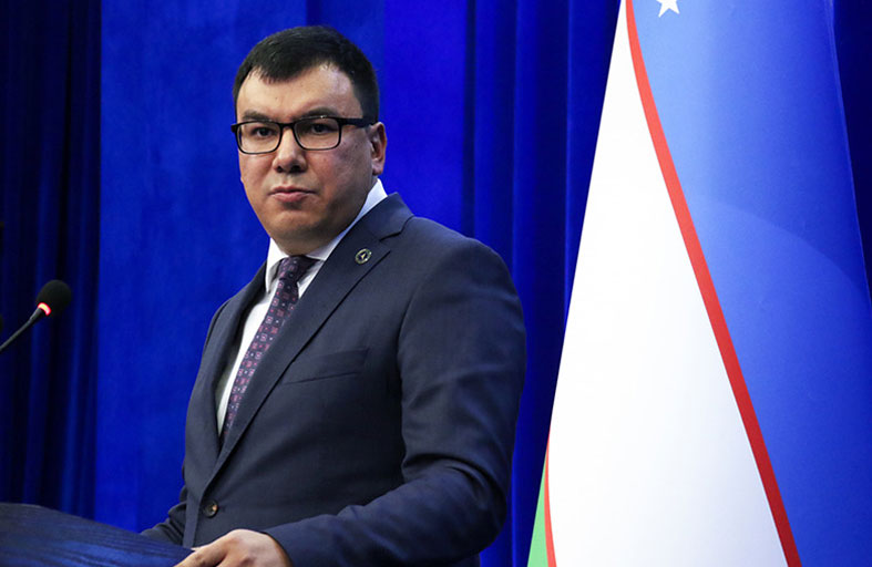 نائب رئيس الوزراء الأوزبكي لـ «وام»: نعتز بالشراكة المهمــة مـع الإمــارات في قطــاع الســياحة والطيران