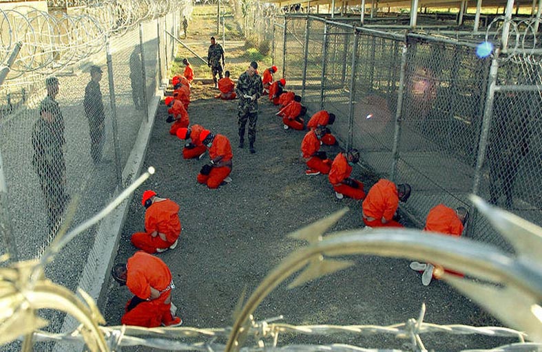 خبراء منتدبون من الأمم المتّحدة يدعون لإغلاق غوانتانامو