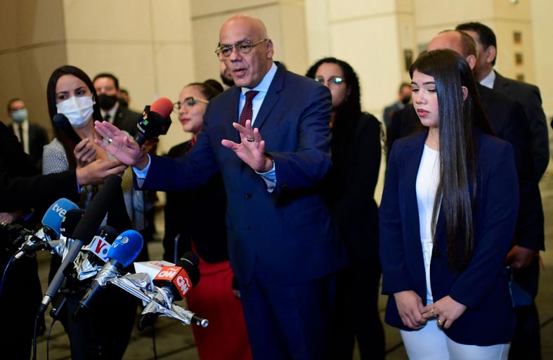 الحكومة والمعارضة الفنزويليتان تتوصلان إلى تقليص الخلافات 