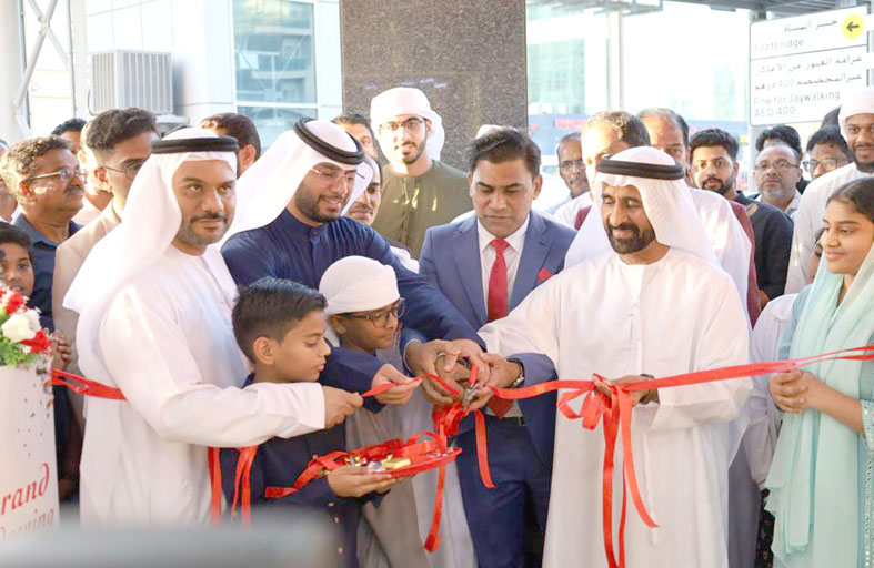 مسلم بن حم يفتتح مركز «داي لايف»التجاري في دبي