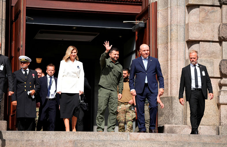 إف- 16 في طريقها إلى أوكرانيا.. كيف سيرد بوتين؟