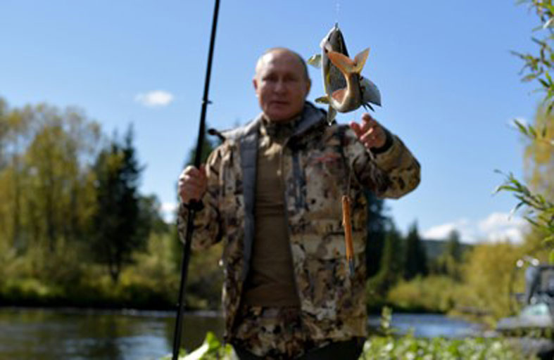 بوتين يختتم العزل الذاتي برحلة صيد 