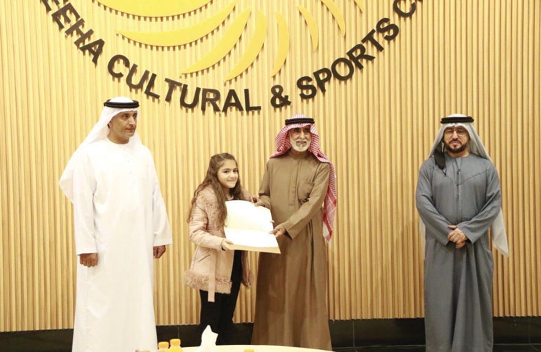 نادي مليحة يكرم الفائزين والفائزات  في مسابقة الإمارات بنبض أبنائها 