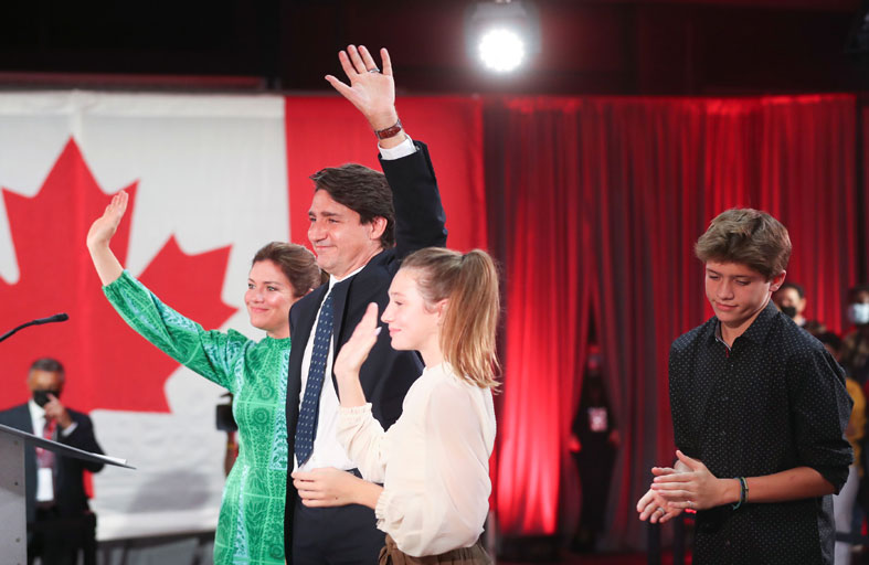 فوز الليبراليين بزعامة ترودو في انتخابات كندا 