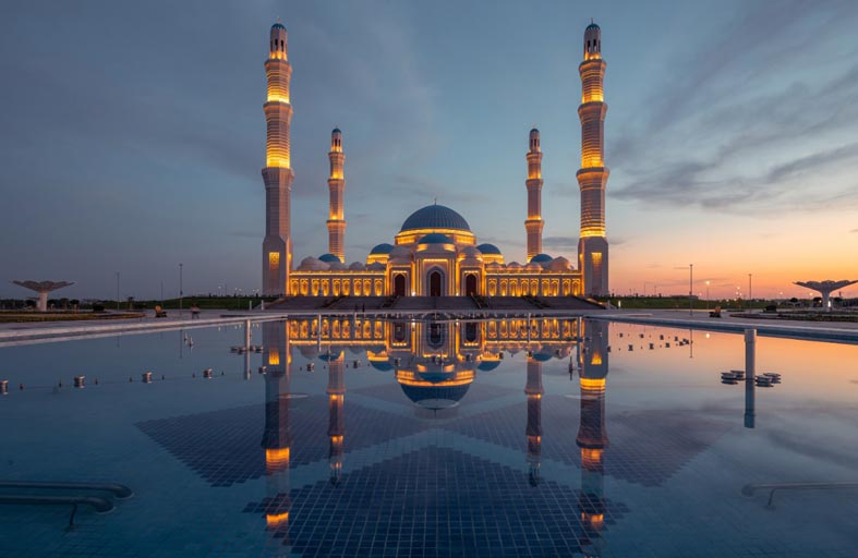 افتتاح مسجد نور سلطان الكبير المرشح  لدخول موسوعة غينيس للأرقام القياسية  