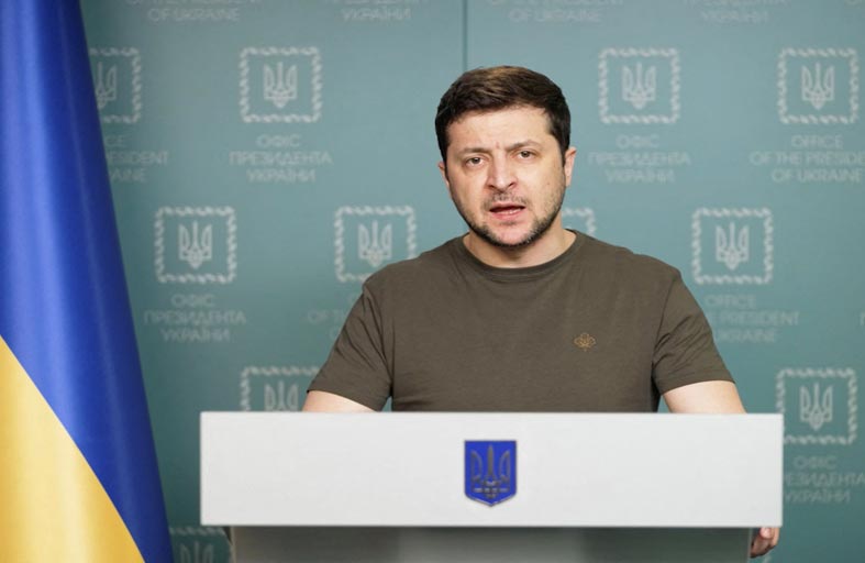 الرئيس الأوكراني للأوروبيين: إذا سقطنا ستسقطون أنتم أيضا