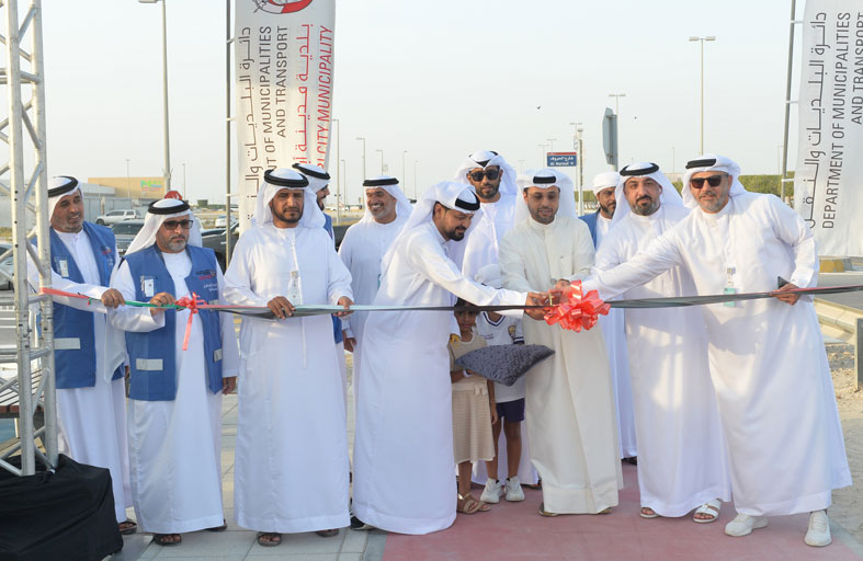 بلدية مدينة أبوظبي تفتتح ممشيين في الشامخة و الشوامخ  