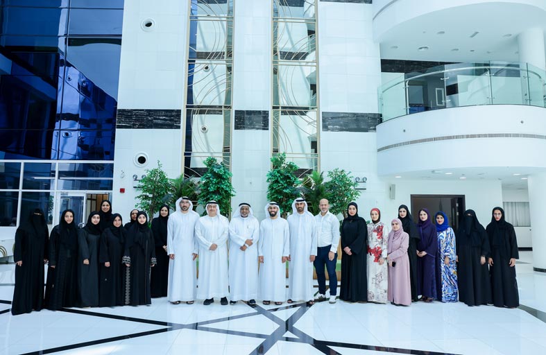 هيئة كهرباء ومياه دبي تصقل مهارات 21 مواطناً خبيراً في التميز والتقييم المؤسسي 