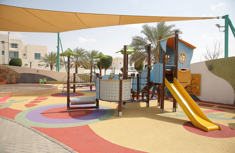بلدية مدينة أبوظبي : تأهيل مواقع ألعاب 3 حدائق بالبر الرئيس في مدينة خليفة