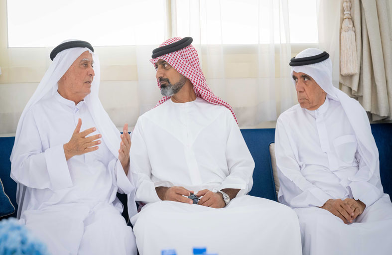 ولي عهد عجمان يقدم واجب العزاء في وفاة محمد عبدالله السعيدي