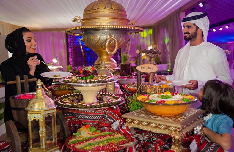 المسلمون يستقبل شهر رمضان في ظلّ «الجائحة» للعام الثالث على التوالي