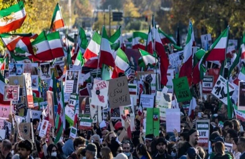 نواب أمريكيون يطالبون بفرض عقوبات على 227 برلمانيًّا إيرانيًّا‎