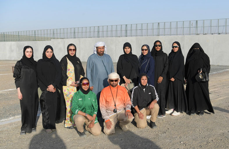 فريق الشارقة بطل مسابقة السكتون صحون فئة السيدات ضمن «بطولة الرماية» 