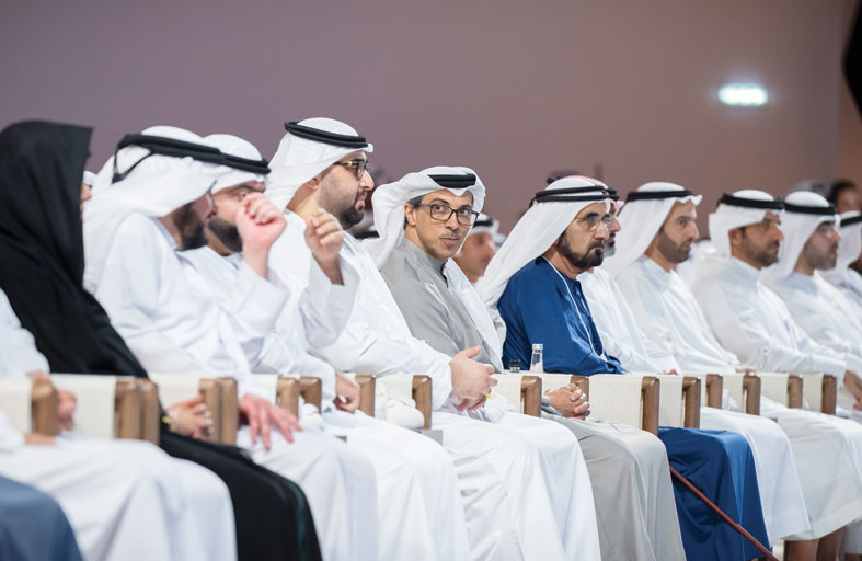 بحضور محمد بن راشد.. منصور بن زايد يكرم الفائزين بوسام الإمارات للثقافة والإبداع في نسخته الثانية 