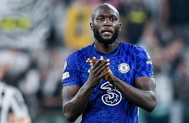 كاسانو: لن أشاهد أي مباراة لبرشلونة إذا انضم لوكاكو