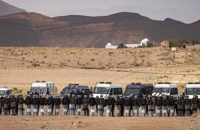 قطيعة بين الجزائر والمغرب والإعلام يصب الزيت على النار