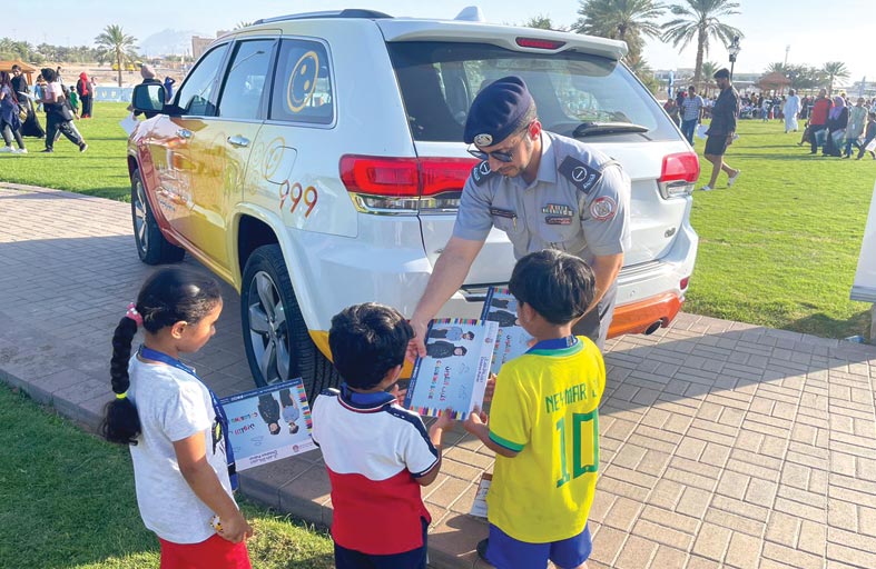 شرطة أبوظبي تُشارك في مسابقة إبداعية لتعزيز الثقافة المرورية للأطفال