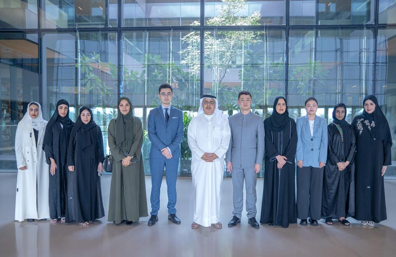 معهد الشارقة يناقش نتائج زيارته إلى الصين