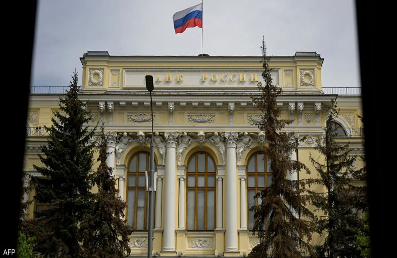 المركزي الروسي: لا مخاطر على الاستقرار المالي وسط ضعف الروبل