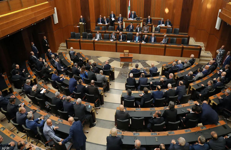 لبنان.. بين الفراغ الرئاسي وحلقات المواد الدستورية المفرغة