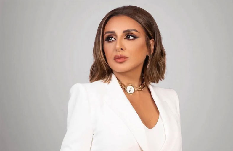 أنغام ترد على جدل ظهور قصة حياتها في «اتنين غيرنا»