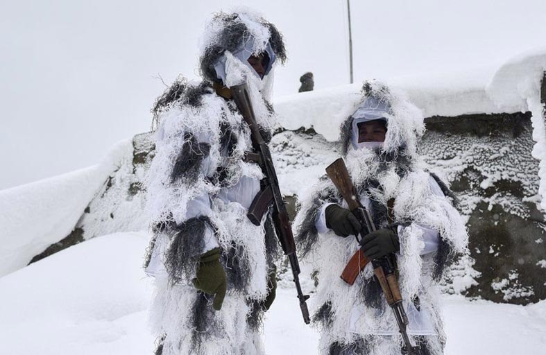 تايم: الوقت ليس في صالح أوكرانيا مع بداية الشتاء