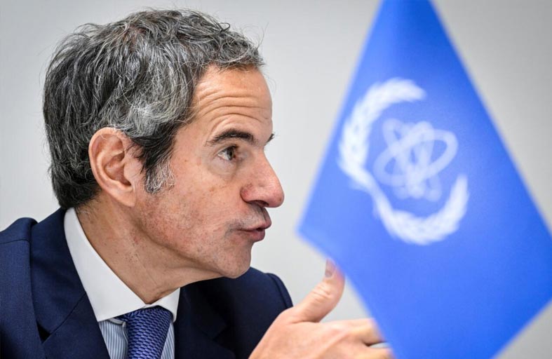 غروسي في إيران لمحاولة حل النزاعات المرتبطة بالبرنامج النووي 