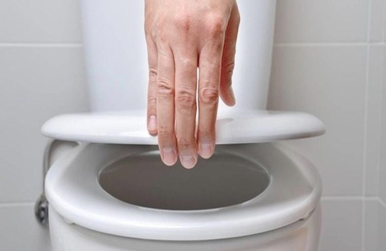 هل تسبب مقاعد المرحاض التهاب المسالك البولية؟