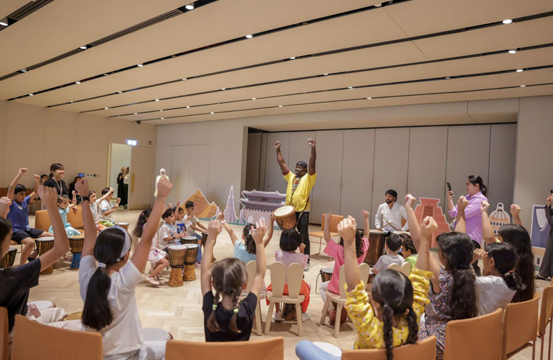 بيت الحكمة يستقبل الأطفال في مخيمه الصيفي