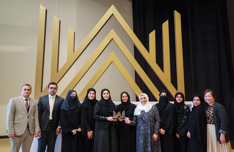 «نادي سيدات الشارقة» يفوز بـ 5 جوائز من فئات «الأداء المالي المتميز»