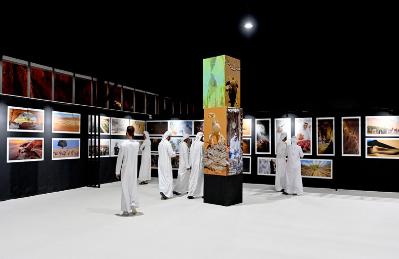 205 أعمال فنية تزين مهرجان ومزاد ليوا للتمور