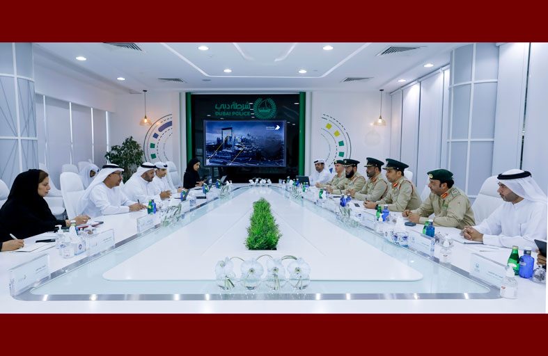 بحث التعاون والشراكة بين الشرطة والبلدية والأراضي في دبي