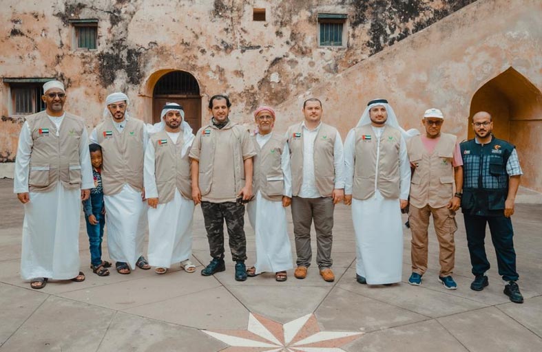 الذهلي يشارك في حملة خيرية الشارقة الإنسانية في جزيرة لامو الكينية