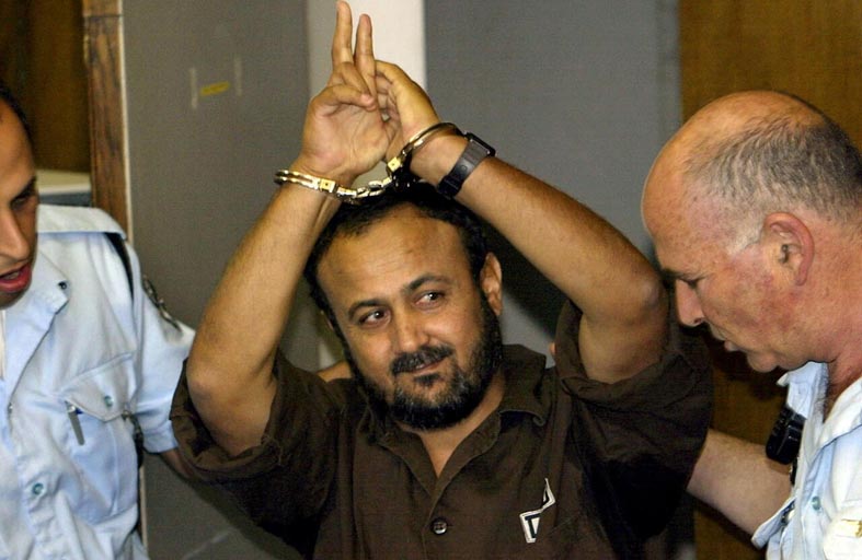 إسرائيل تنقل القيادي الفلسطيني مروان البرغوثي إلى «العزل المشدد»