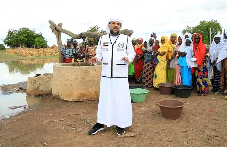 وفد هيئة الأعمال الخيرية العالمية يتفقد 90 مشروعاً تنمويا في السنغال