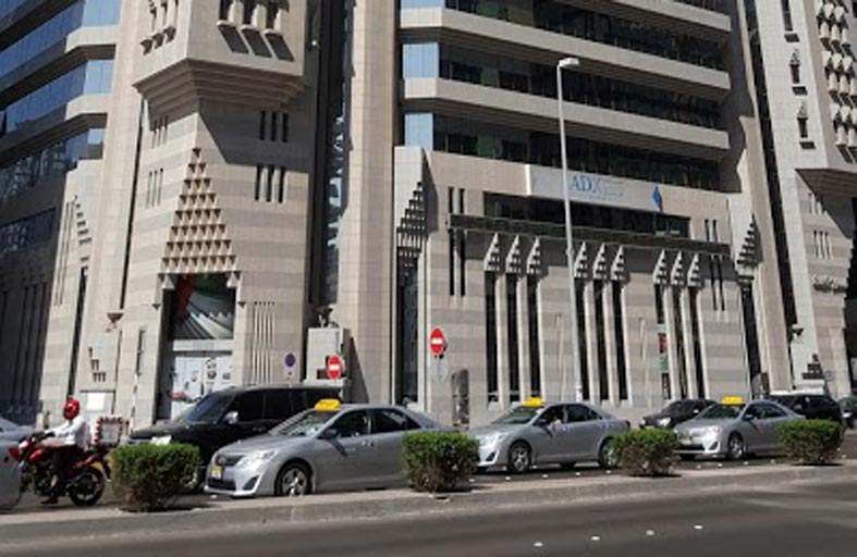 «سوق أبوظبي للأوراق المالية» يبدأ تنفيذ تجربة «العمل عن بعد»
