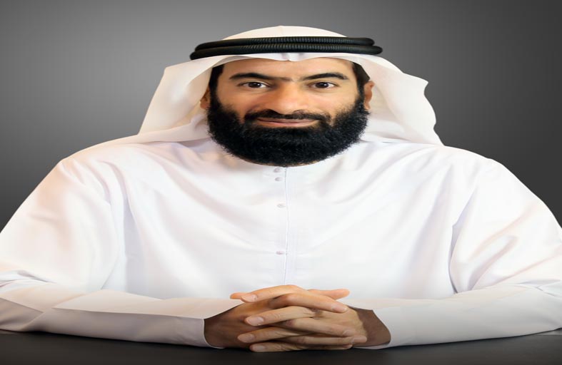 اقتصادية دبي ومعهد دبي لتنمية الموارد البشرية يخرجان 28 موظفاً في 3 برامج مهنية متخصصة