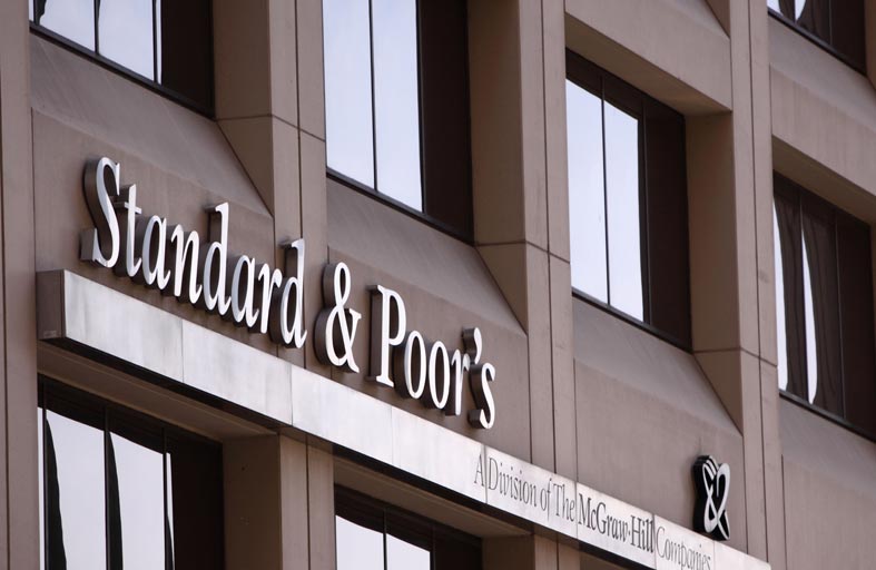 «ستاندرد آند بورز»: ربحية البنوك الخليجية ستظل قوية في 2024