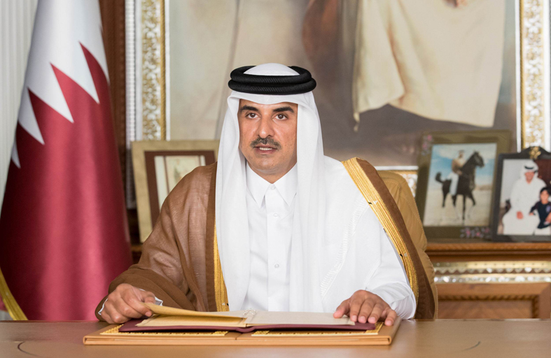 الحكام يهنئون أمير قطر باليوم الوطني لبلاده